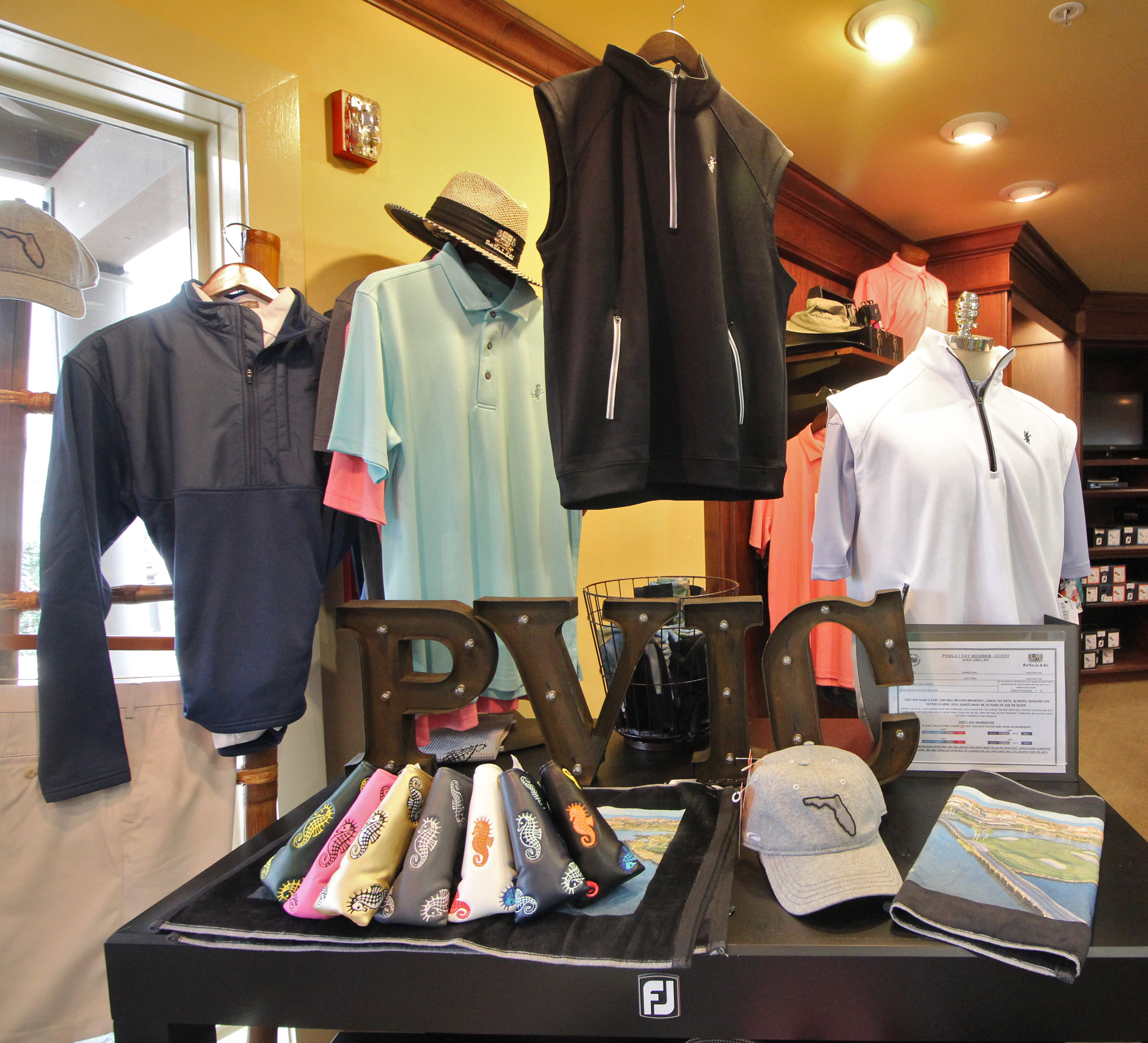 Mens display 01