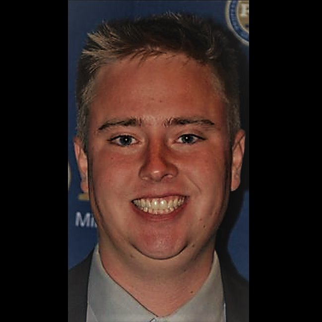 Ross Leary headshot